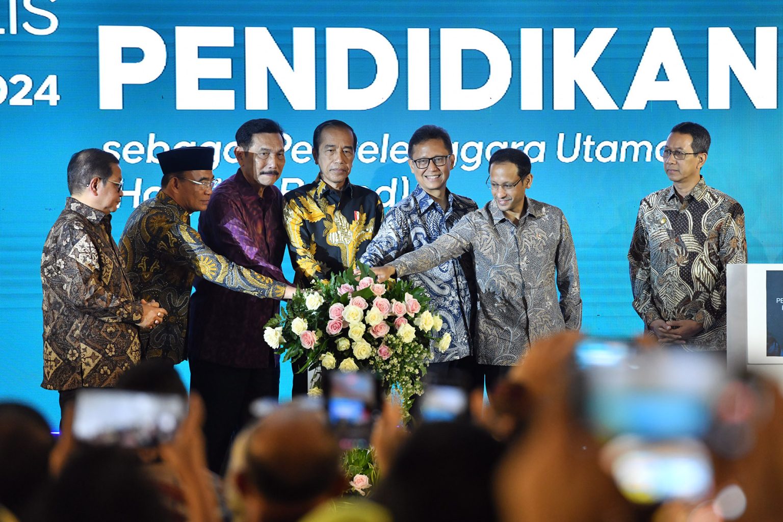 Presiden Jokowi Resmikan Peluncuran Pendidikan Dokter Spesialis Berbasis RSP-PU di Jakarta